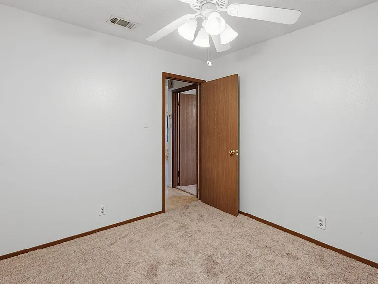 12416 Deer Falls Dr #B — Photo 25