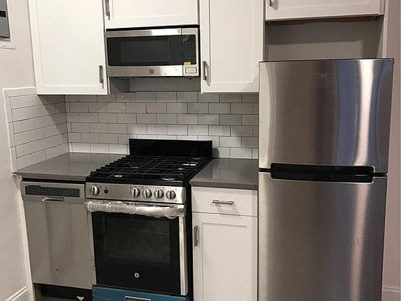 2nd image of 2523 31st Ave APT A44