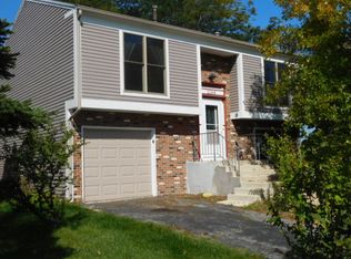 1164 W 59th Pl, Merrillville, IN 46410