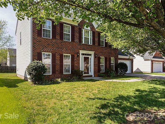 2nd image of 11312 Walland Ln