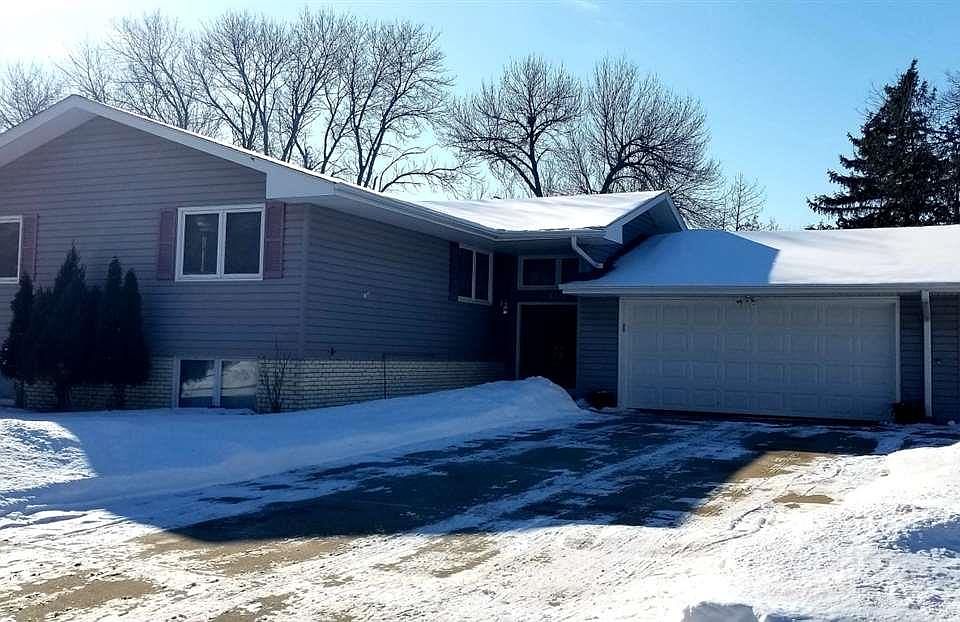 1st image of 3317 Lancelot Ln