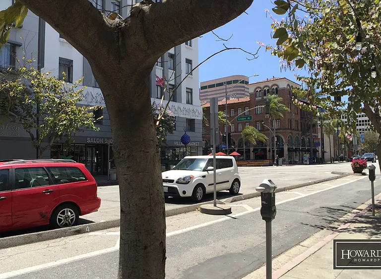 513 E Broadway — Photo 13