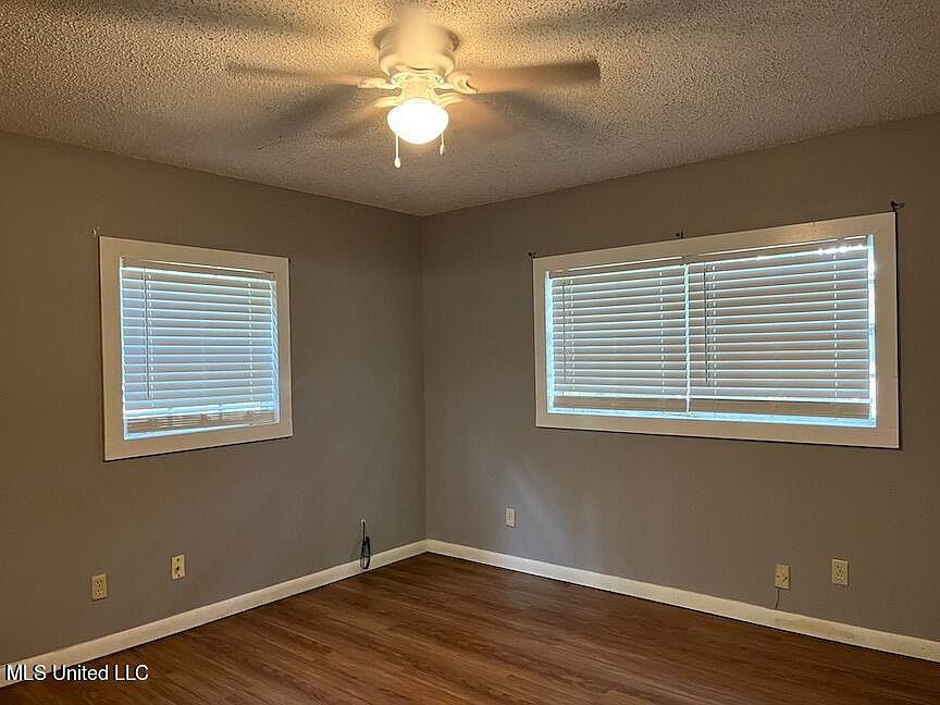 611 Pine Ave E, Wiggins, MS 39577 MLS 4059752 Zillow