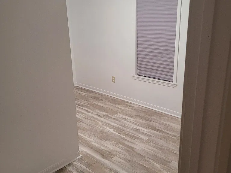 2223 Lilly St — Photo 16