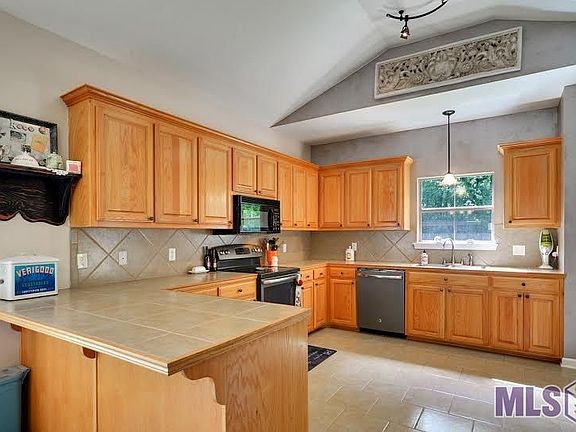 5th image of 43057 Sycamore Bend Ave