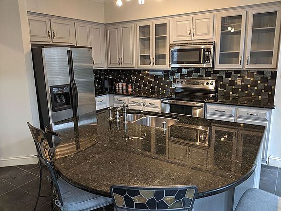 4th image of 2564 Oakwood Trce SE