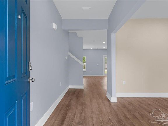 4th image of 5709 Danbury Blvd