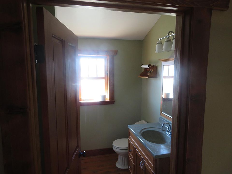 1st image of 86 Briar Pl
