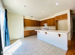 5912 McLean Dr, Elk Grove, CA 95757