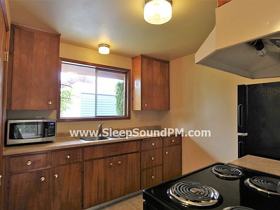 4th image of 4809 E 18th St