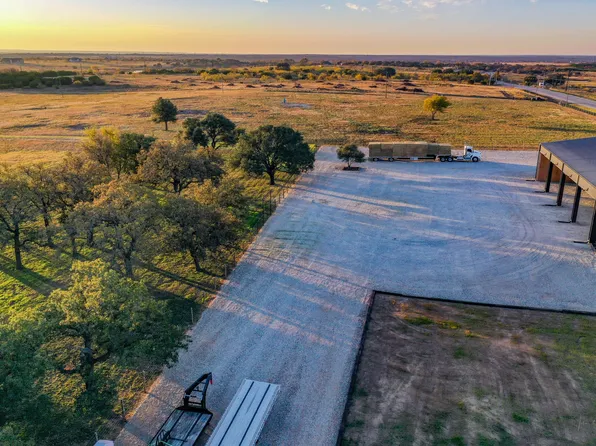10540 N Highway 281, Perrin, TX 76486