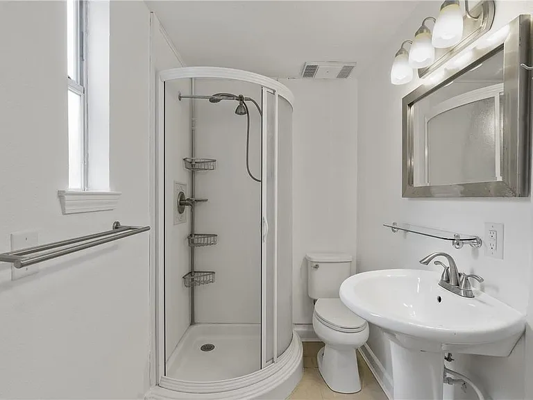 4414 Diane Dr #1B — Photo 8