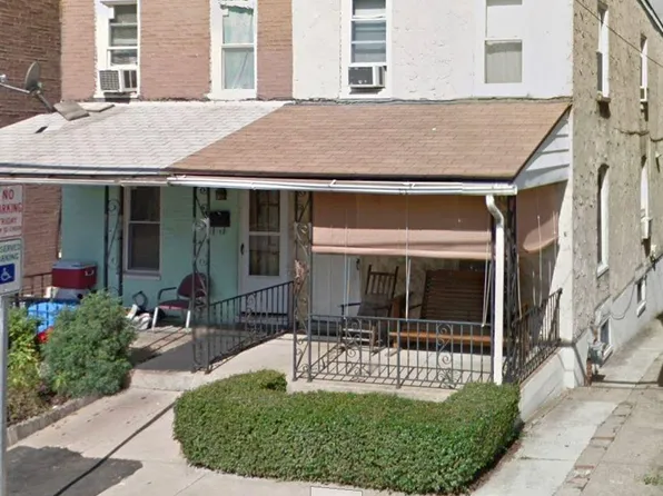 205 Madison St, Coatesville, PA 19320