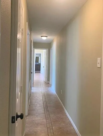 1853 Dolphin Dr — Photo 7