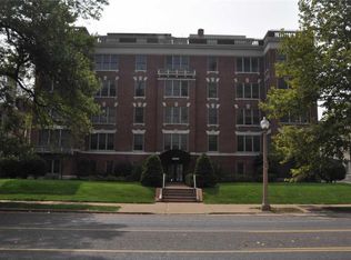 4540 Lindell Blvd APT 104, Saint Louis, MO 63108