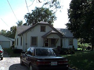 14823 Valley View Dr, Council Bluffs, IA 51503