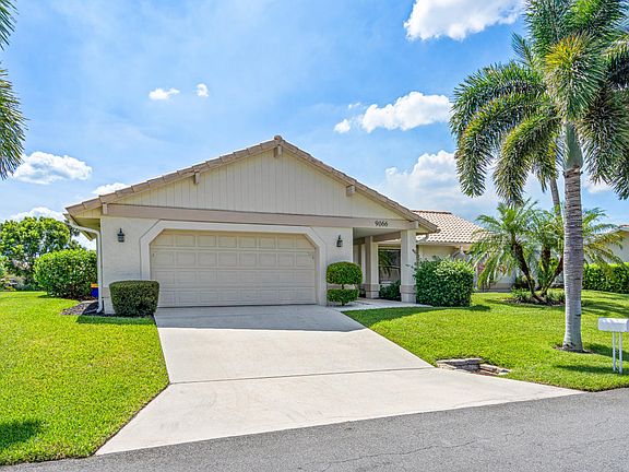 3rd image of 9066 SE Harbor Island Way
