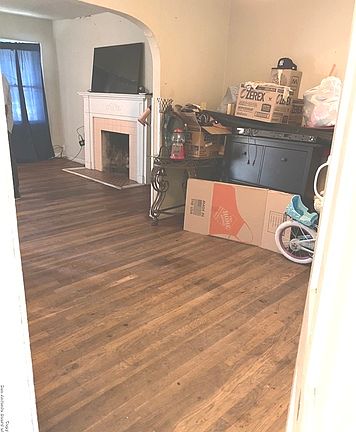 2nd image of 829 Halliday Ave