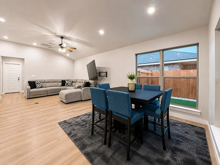 6208 Poppy Dr — Photo 6