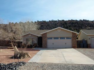 2826 N Purple Sage Rd, Apple Valley, UT 84737