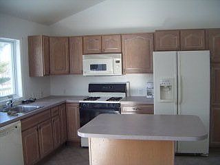 2nd image of 5000 Clover Hill Rd