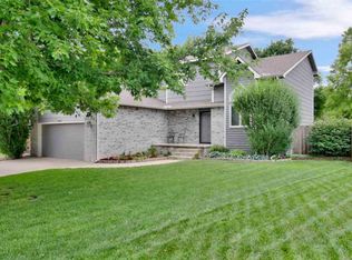 9819 W Savannah St, Wichita, KS 67215