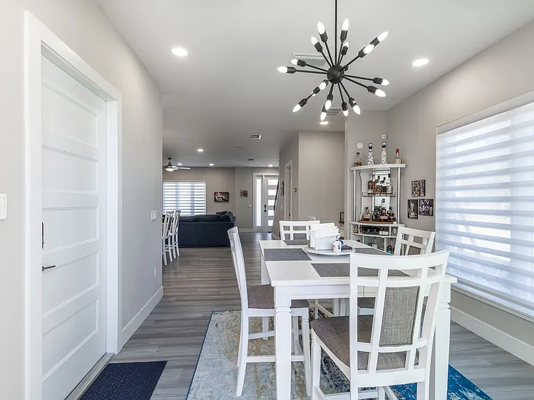 3349 SW 50th Dr — Photo 14
