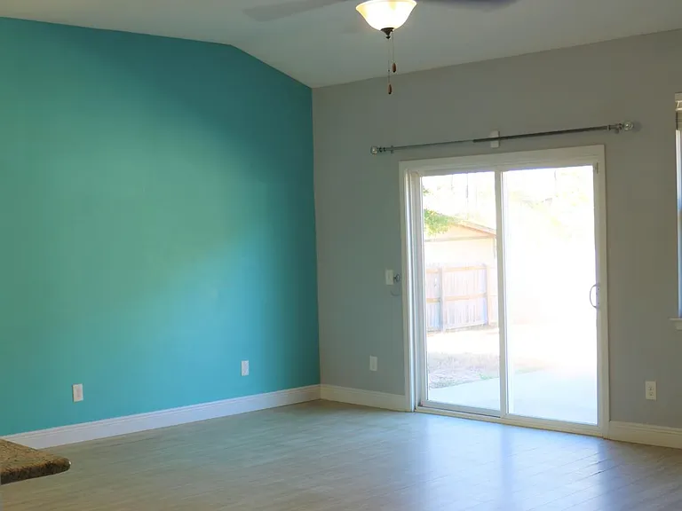 8308 Miranda St — Photo 15