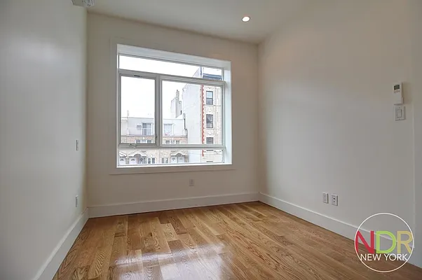 Rented by Next Door Realty NYC | media 72