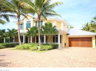 723 Mooring Line Dr, Naples, FL 34103