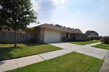 4th image of 3713 N Turnbull Dr