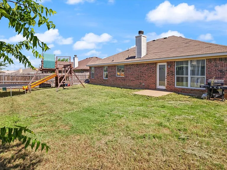 1410 Teal Way — Photo 19