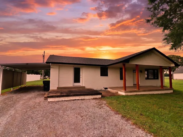 2614 State Route 121 S, Murray, KY 42071