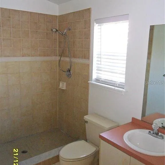 132 Douglas Rd W #A — Photo 9