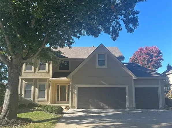 1148 SW Pacific Cir, Lees Summit, MO 64081
