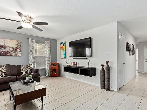 4th image of 14608 Briarcrest Dr