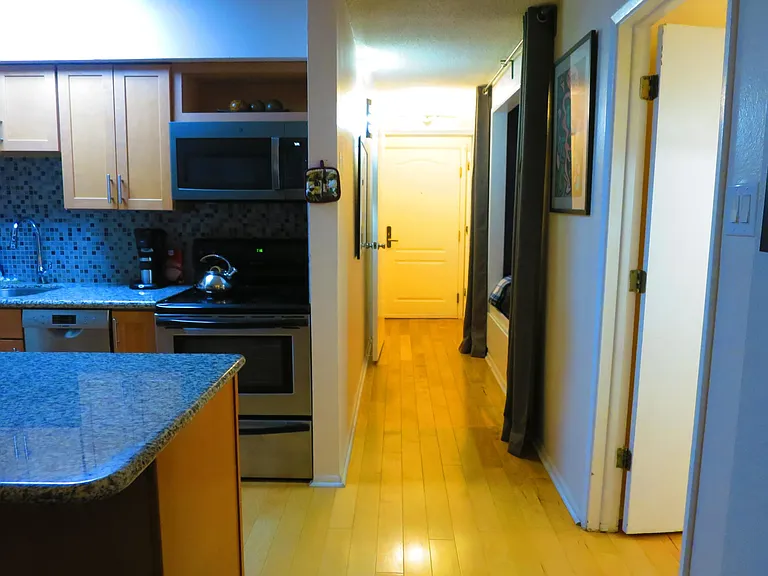 1020 15th St #15B — Photo 16