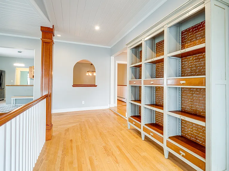 1235 Shore Rd — Photo 24