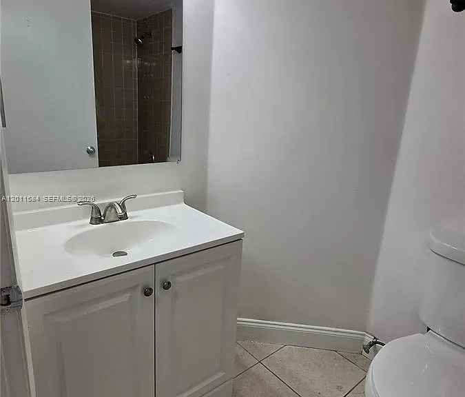 2880 N Oakland Forest Dr #214 — Photo 13