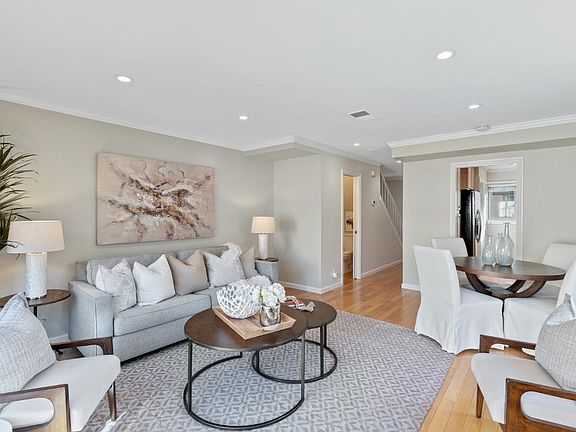 5th image of 1394 Terra Nova Blvd