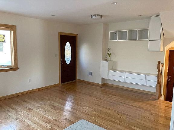 5th image of 6446 229th St