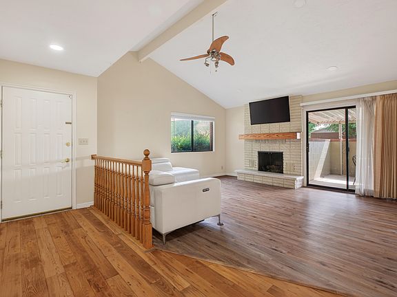 5th image of 840 S 400th Ave E #3