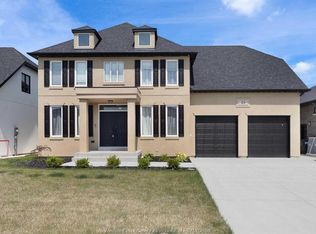 23 Belleview Dr, Kingsville, ON N8M 2X5