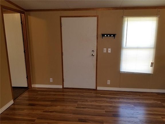 3rd image of 2710 Madison 7325