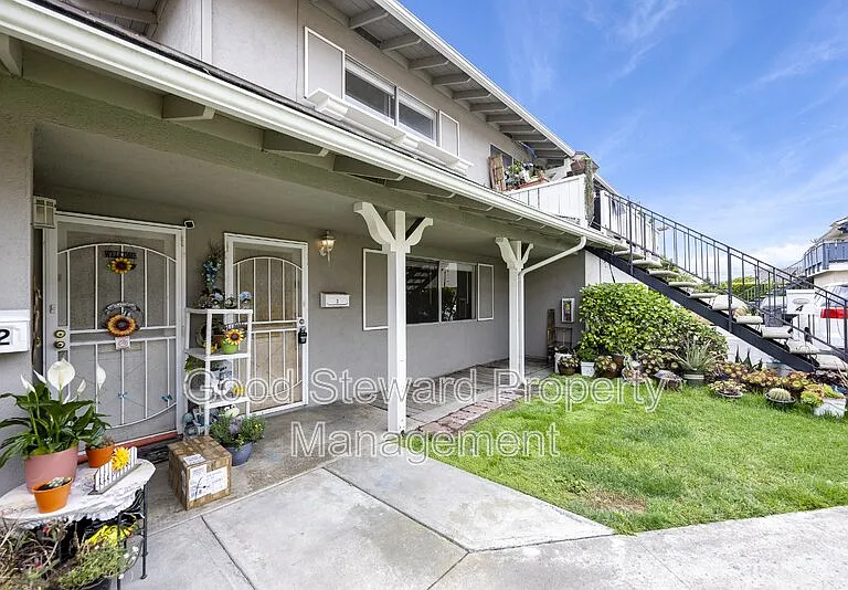 16721 Bartlett Ln #3 — Photo 3