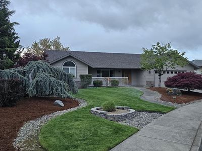 2717 SW Acres Rd, Grants Pass, OR, 97527