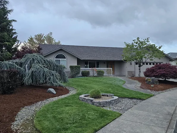 2717 SW Acres Rd, Grants Pass, OR 97527