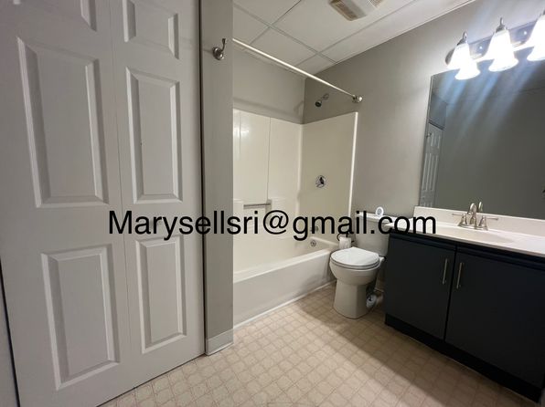 300 Front St APT 303, Pawtucket, RI 02860