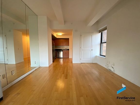 4th image of 20 West St APT 37H