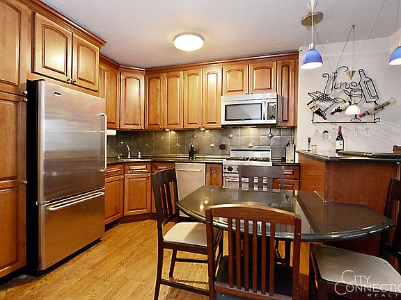 5th image of 345 E 93rd St APT 10J